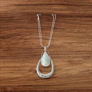 Silver rope two-tier teardrop necklace